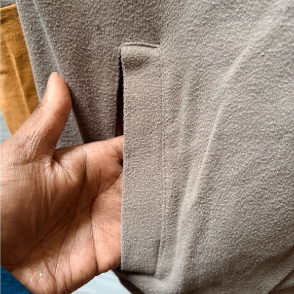 Ampersand Ave | Doublehood Colorblock Pullover Hoodie - M, Gray/White/Orange - Picture 5 of 10